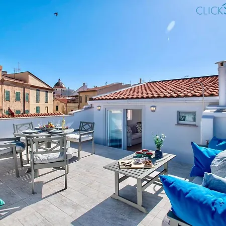 Clicksardinia Historic Centre Cosy Penthouse With Sea View Terrace Alghero