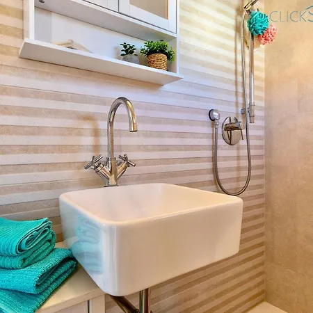 Clicksardinia Historic Centre Cosy Penthouse With Sea View Terrace *