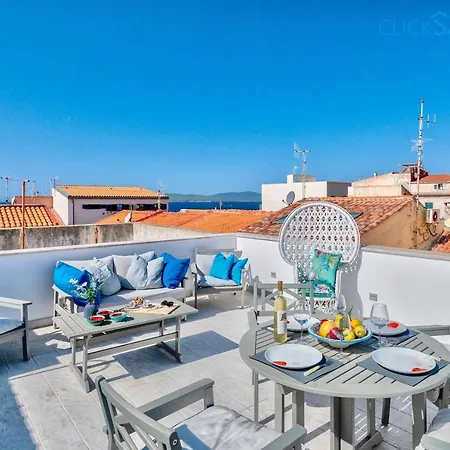 Clicksardinia Historic Centre Cosy Penthouse With Sea View Terrace * Alghero