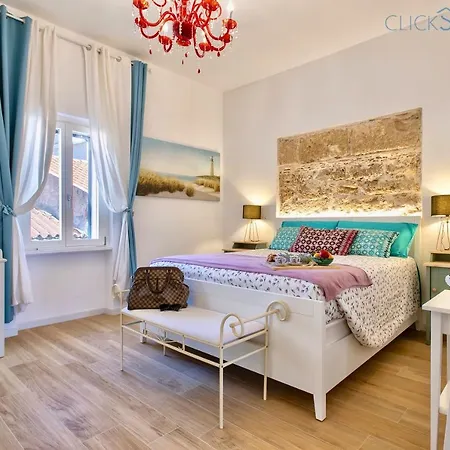 Clicksardinia Historic Centre Cosy Penthouse With Sea View Terrace Daire Alghero