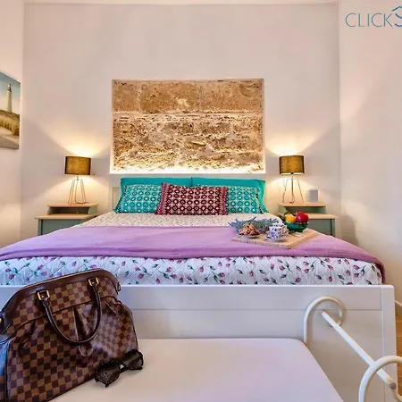 Daire Clicksardinia Historic Centre Cosy Penthouse With Sea View Terrace Alghero