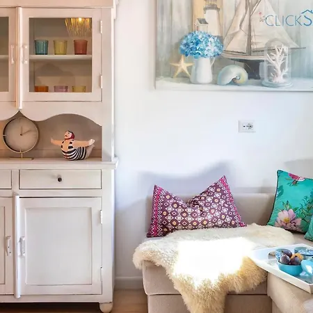 Daire Clicksardinia Historic Centre Cosy Penthouse With Sea View Terrace *