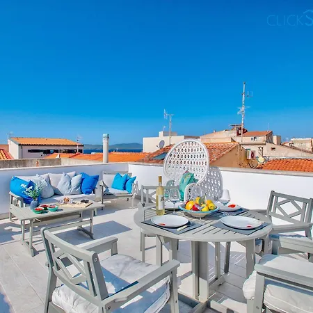 Clicksardinia Historic Centre Cosy Penthouse With Sea View Terrace