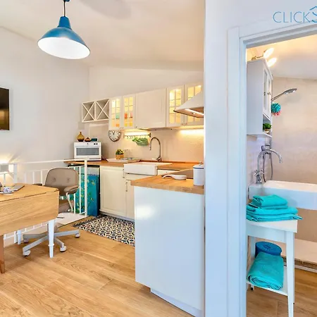 Clicksardinia Historic Centre Cosy Penthouse With Sea View Terrace Daire *