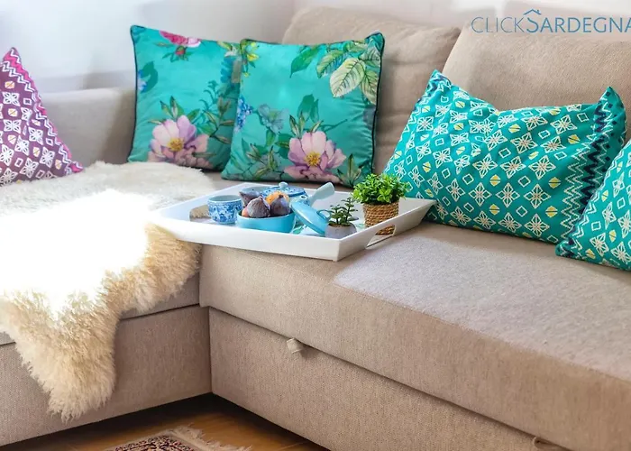 Clicksardinia Historic Centre Cosy Penthouse With Sea View Terrace