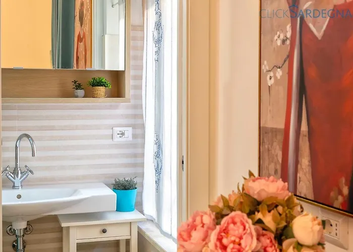 Clicksardinia Historic Centre Cosy Penthouse With Sea View Terrace Apartment *