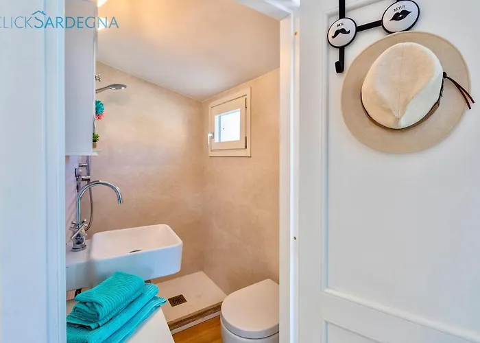 Clicksardinia Historic Centre Cosy Penthouse With Sea View Terrace Apartment *